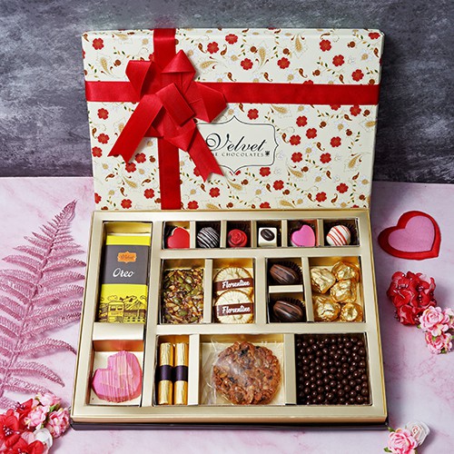 Mothers Day Endless Chocolaty Magic Gift