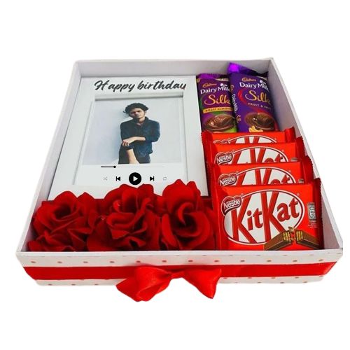 Amusing Personalized Music Photo Frame with Chocolates N Roses