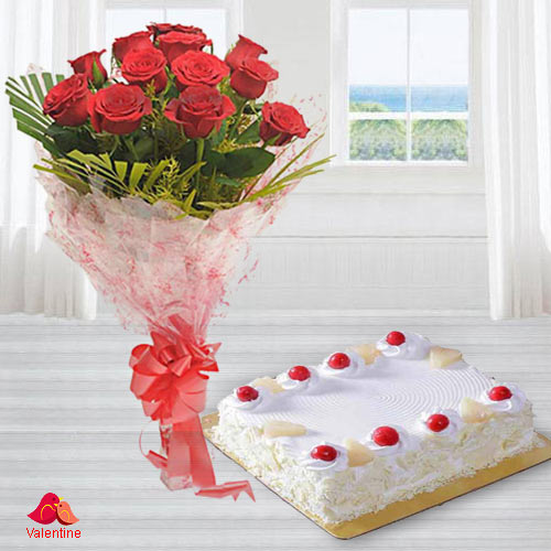 Dutch Red Roses with 1 Kg. Eggless Cake